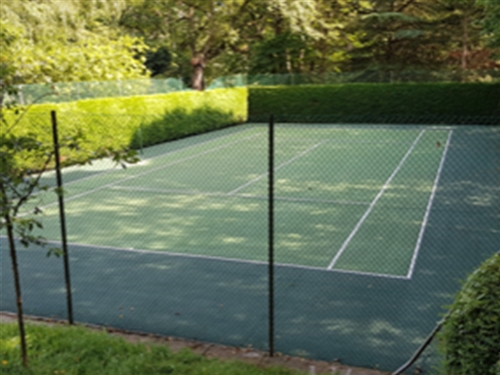 Surfacing for Schools & Leisure